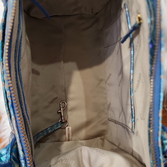 🔹️Brahmin 🔹️Small Caroline Serenity Sonic Genuine Leather Bag  (Pre-owned) - Picture 10 of 12